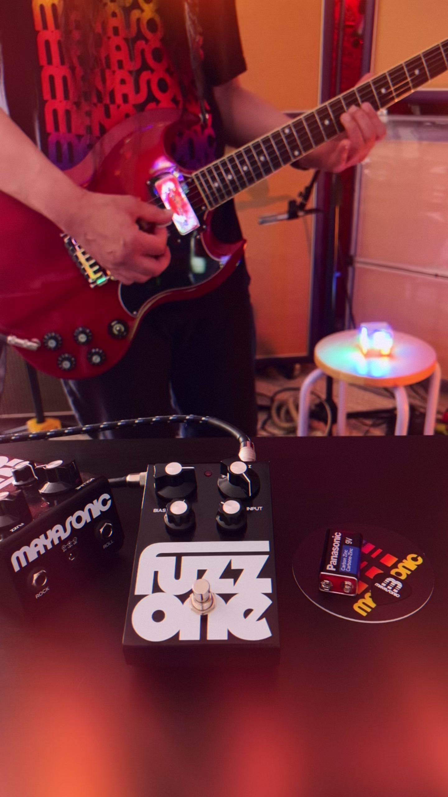 FUZZ ONE – Mayasonic Pedals